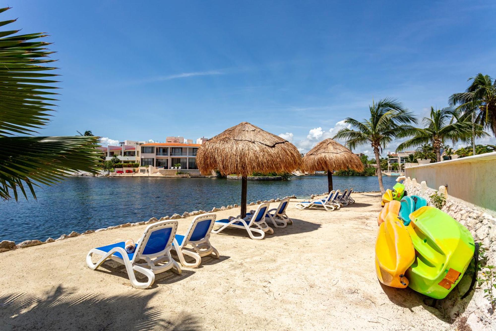 Aventuras Club Lejlighedshotel Puerto Aventuras Eksteriør billede