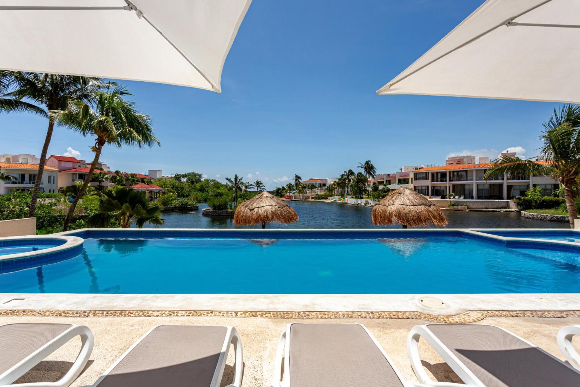 Aventuras Club Lejlighedshotel Puerto Aventuras Eksteriør billede