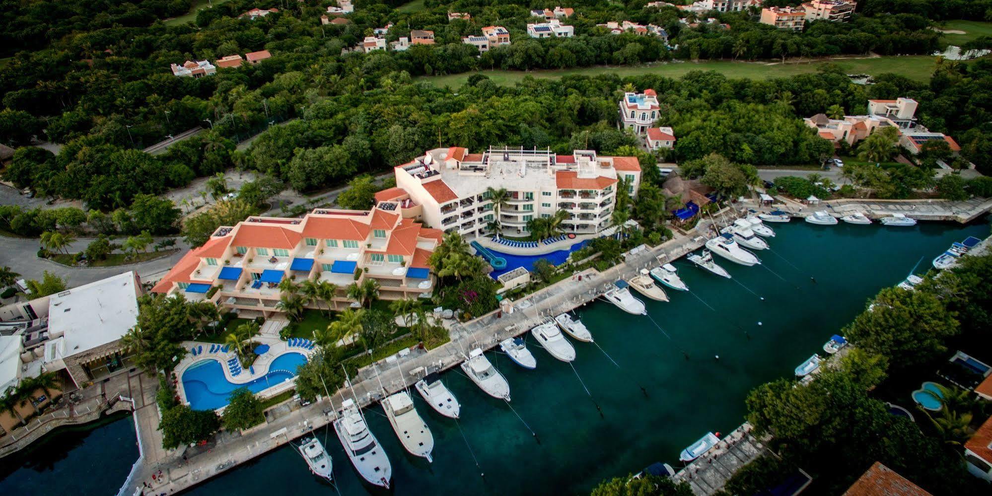 Aventuras Club Lejlighedshotel Puerto Aventuras Eksteriør billede